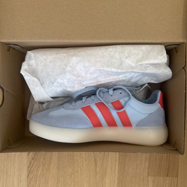 Sneakers Adidas grigie