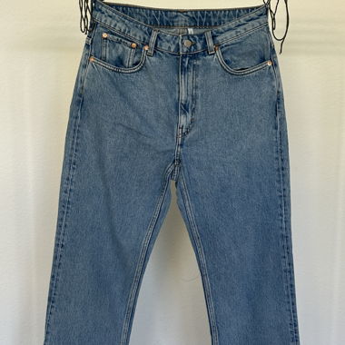 Weekday Voyage Straight Jeans