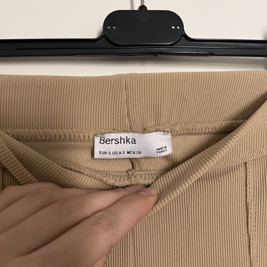 Beige Bershka Leggings