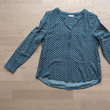 Blaue Bluse