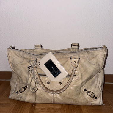 Balenciaga City Bad L