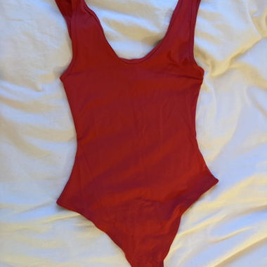 Body rosso, taglia XS
