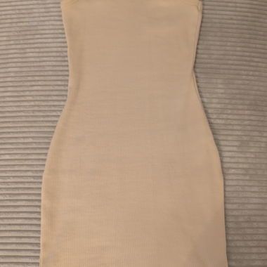 Beiges Tanktop-Kleid