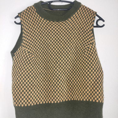 Gilet di maglia kaki a quadri