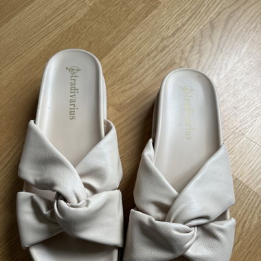 Sandale beige Gr. 40