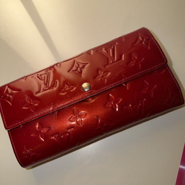  Louis Vuitton Sarah Geldbörse