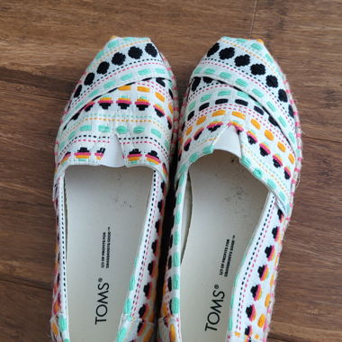 Toms Espadrilles