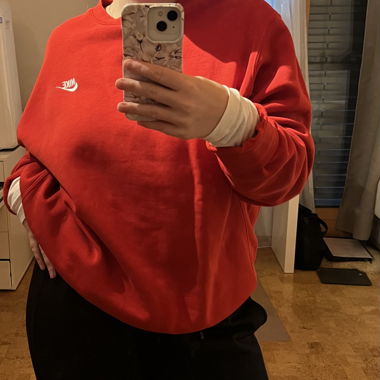nike pullover