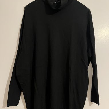 Maglione dolcevita nero 