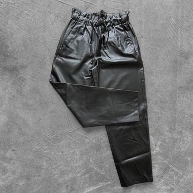 Pantalon en similicuir Zara, taille S