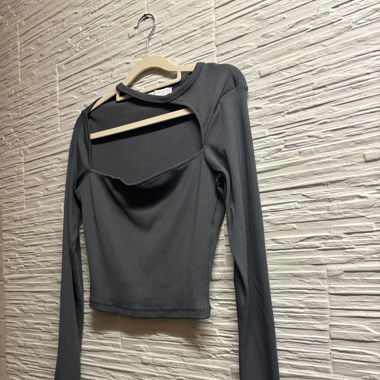 Grauer-langarm Top