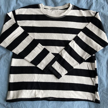 Black and white striped pullover