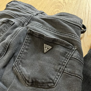 Guess jeans