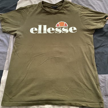 T-shirt Ellesse verde oliva
