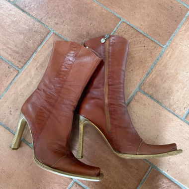 Brown leather knee boots vintage 90s/2000s