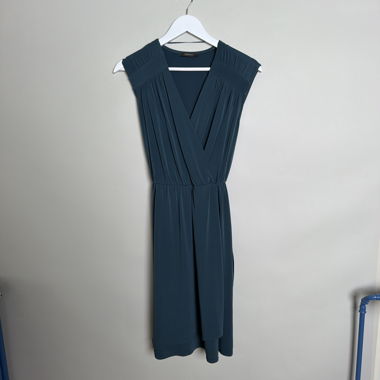 Robe portefeuille Esprit en vert émeraude