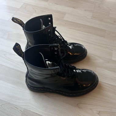 Dr Martens lace ankle boots