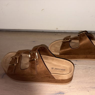 Brown Sandals Size 39
