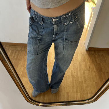 baggy jeans