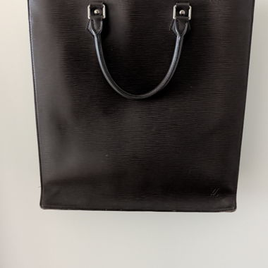 Dark brown Louis Vuitton Tote Bag