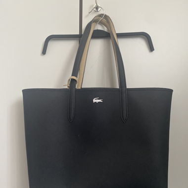 Lacoste-Tasche