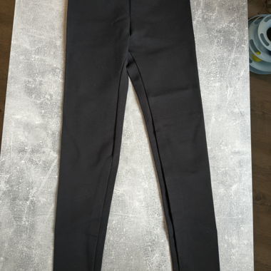 Schwarze Leggings