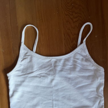 Weißes Basic Croptop