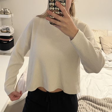 Pullover Cremefarben