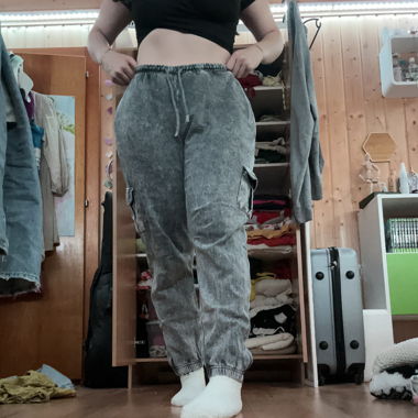 Baggy trainers