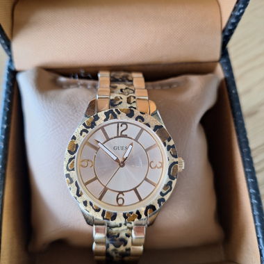 GUESS Ladies Watch Leo Design