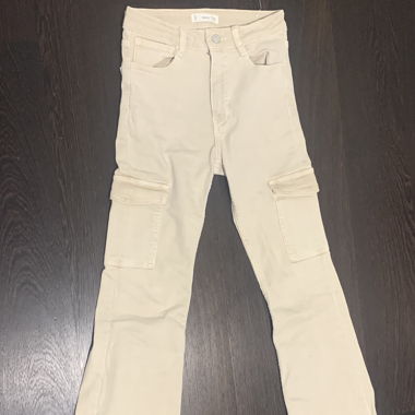 straight (a bit flared) beige denim cargo jeans 