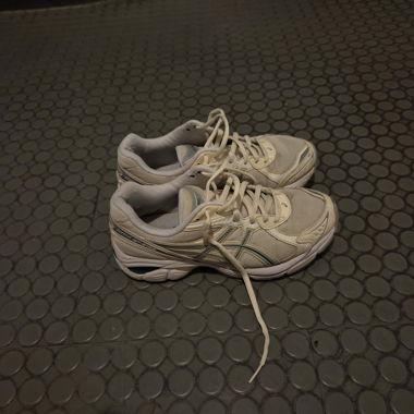Asics Sneaker Grösse 39