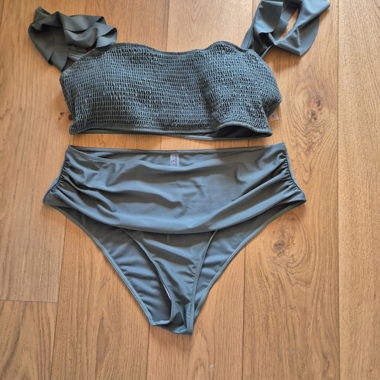 Bikini deux pièces en olive