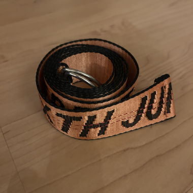 Ceinture Orange avec boucle annulaire Sixth June