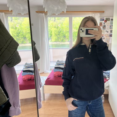 #sweatshirt