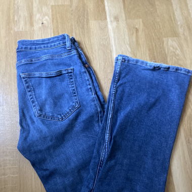 Bootcut-Jeans