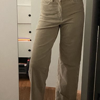 Pantalon en velours côtelé beige d’ONLY