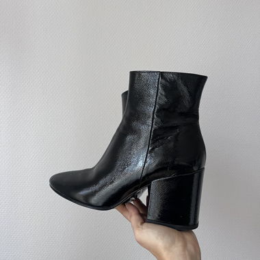 shiny boots