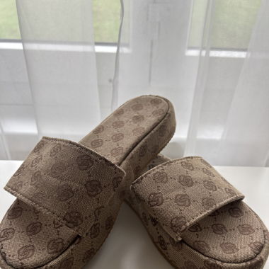 Plateau Sandalen