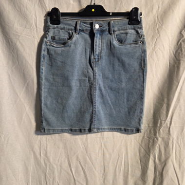Jupe en denim courte