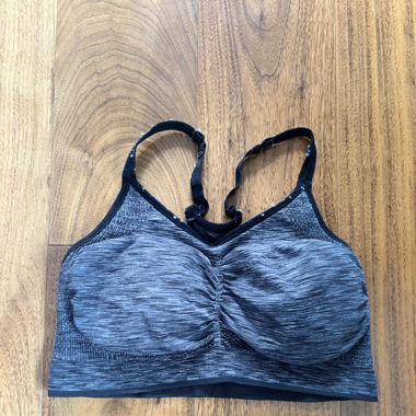 sportsbra