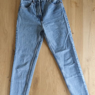 Mom Jeans