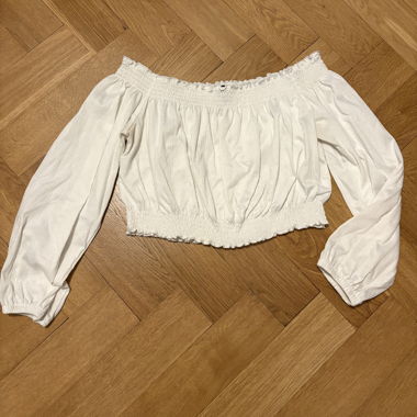 Schulterfreies Croptop