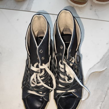  Saint Laurent Men's Sneakers