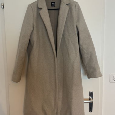 Beiger Mantel Zara Gr. L