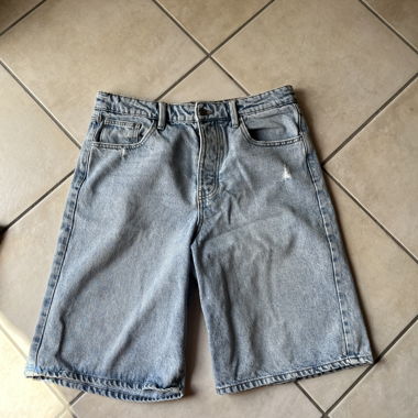 Bermuda in denim largo