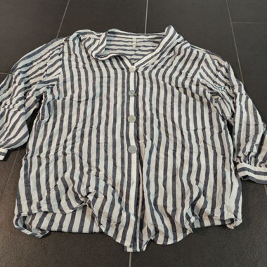 Leichte gestreifte Bluse 