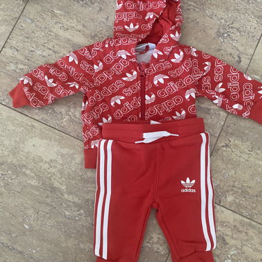 Adidas baby tracksuit 0-3M