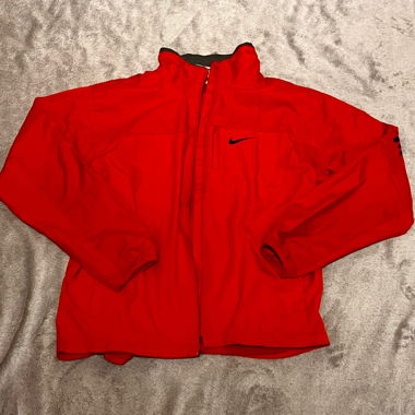 Giacca sportiva Nike rossa