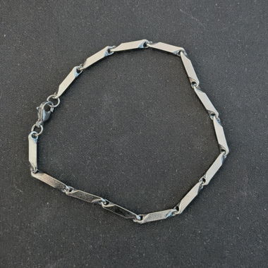 Bracciale a maglie argentate
